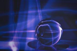 Lire la suite à propos de l’article Histoire et Méthode de la Boule de Cristal